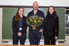 89 - GOR Poster Award 2019 Special Mention: Marie-Luise Nau and Florian Tress (Norstat Group, Germany), center und right, with Jury Member Tanja Burgard (ZPID - Leibniz Institute for Psychology Information, Germany), left